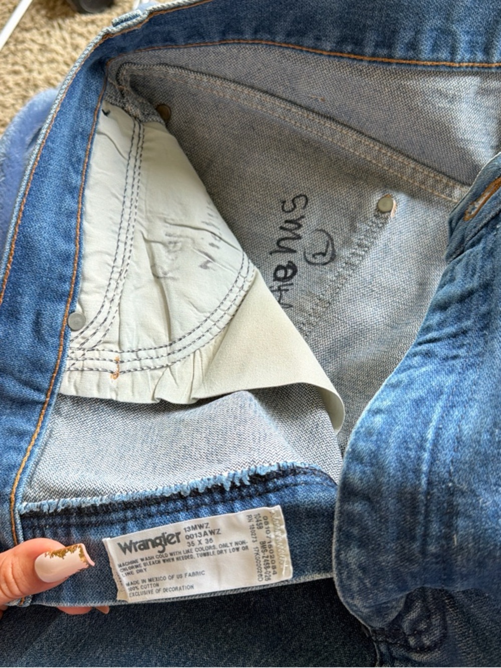 Wrangler men  Straight Leg Jeans in Blue